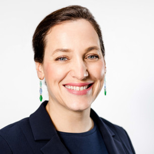 Dr. Ina Katharina Lucas