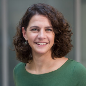 Dr. Verena Benz