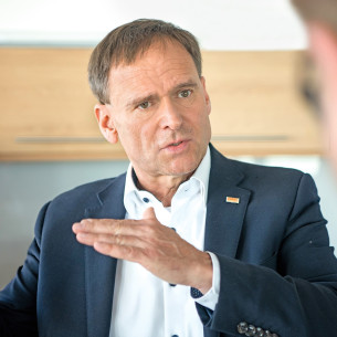 Helmut Gerhards 