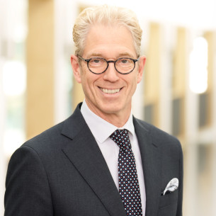 Dr. Andreas Gassen