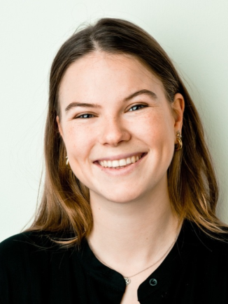 Alina Stephanie Bone-Winkel